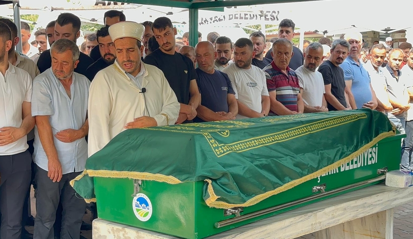 Evde silahla vurulmuş halde bulunan genç toprağa verildi