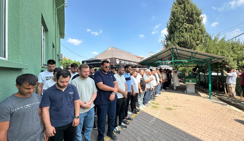 Evde silahla vurulmuş halde bulunan genç toprağa verildi