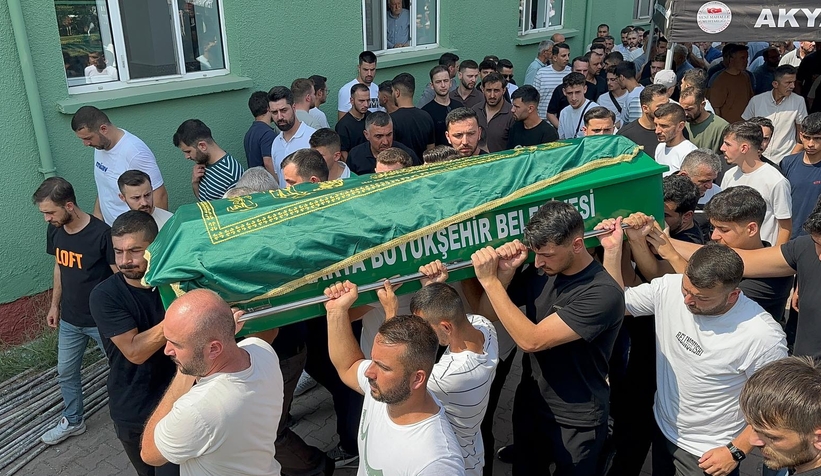 Evde silahla vurulmuş halde bulunan genç toprağa verildi