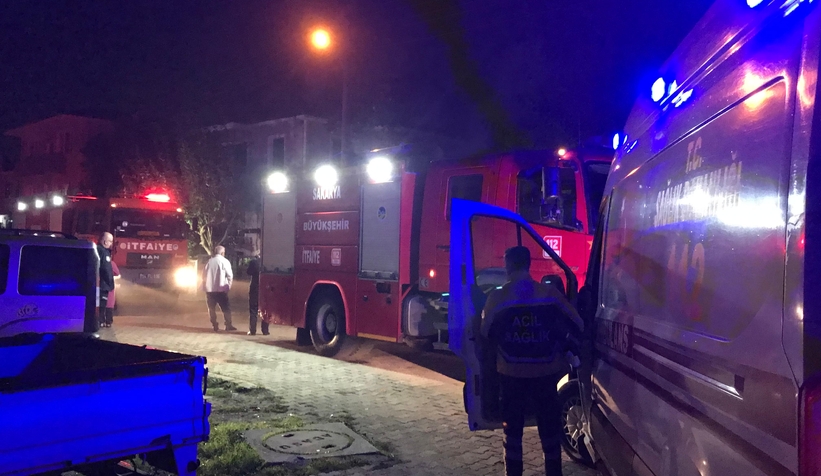 evde-yangin-bir-kisi-hastaneye-kaldirildizvovntjvwf
