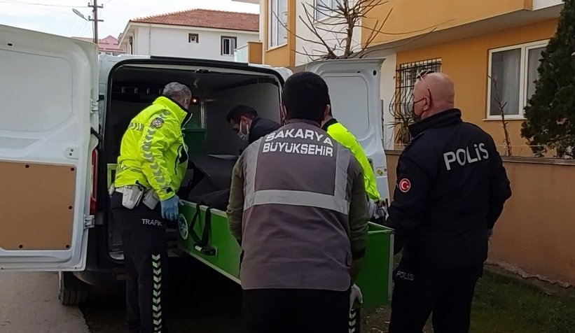 eve-giren-polis-cesedini-bulduk1rkzjnpzm