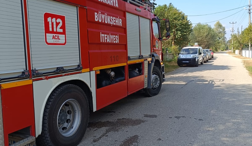 evi-yanmaktan-itfaiye-kurtardil1f2nkl0bh