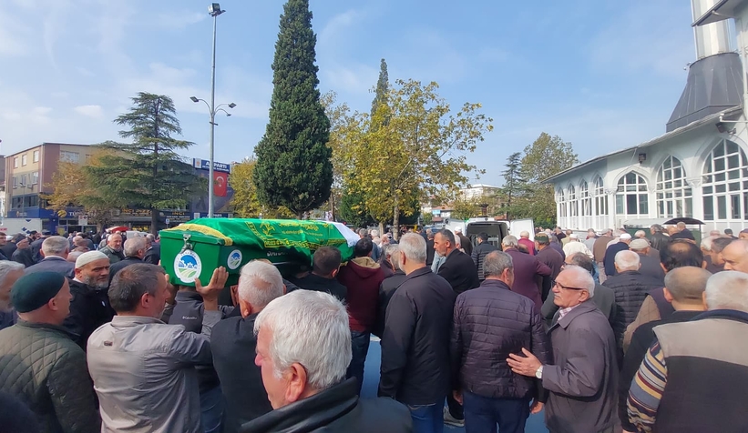 evinde-olu-bulunan-ahmet-onat-defnedilditm9xs2fmnt