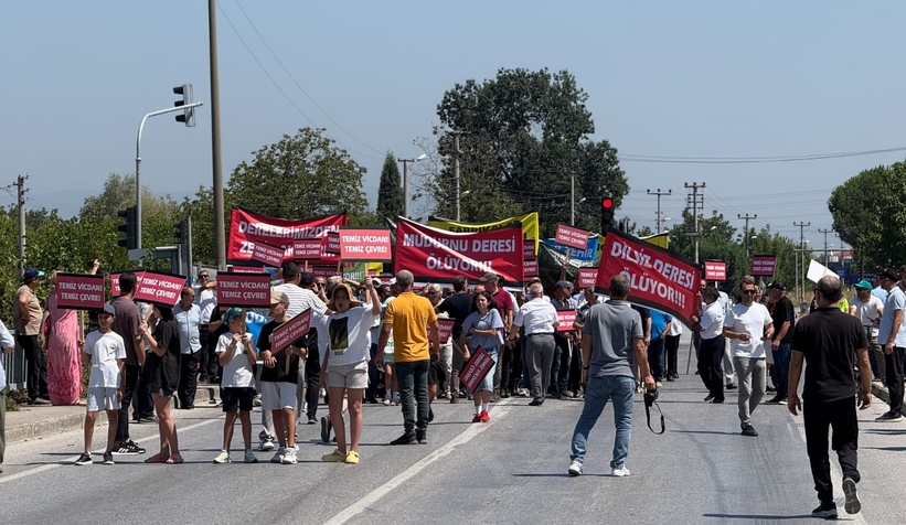 Fabrika atıklarına karşı Batakköy’de protesto