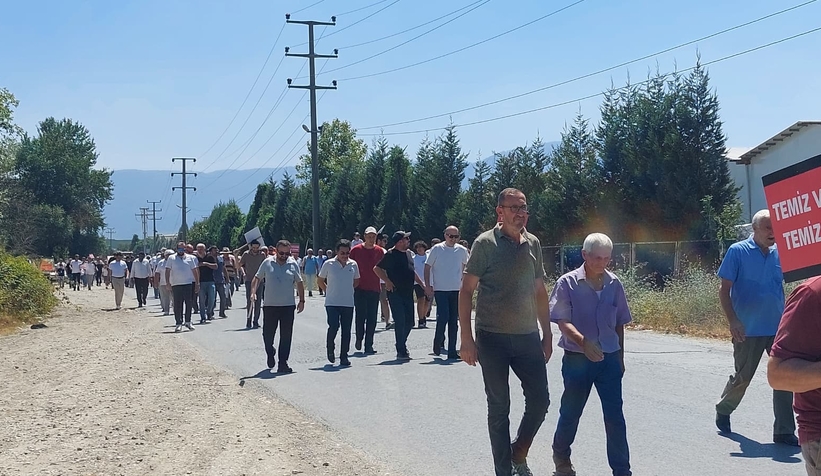 Fabrika atıklarına karşı Batakköy’de protesto