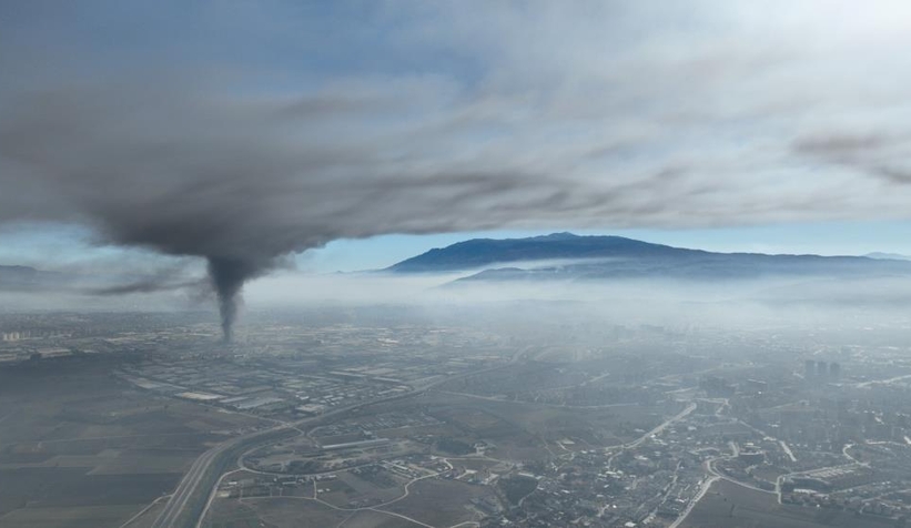 Fabrika yangını 20 saati geride bıraktı