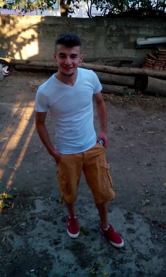 Fabrikada borular arasında sıkışan genç işçi hayatını kaybetti