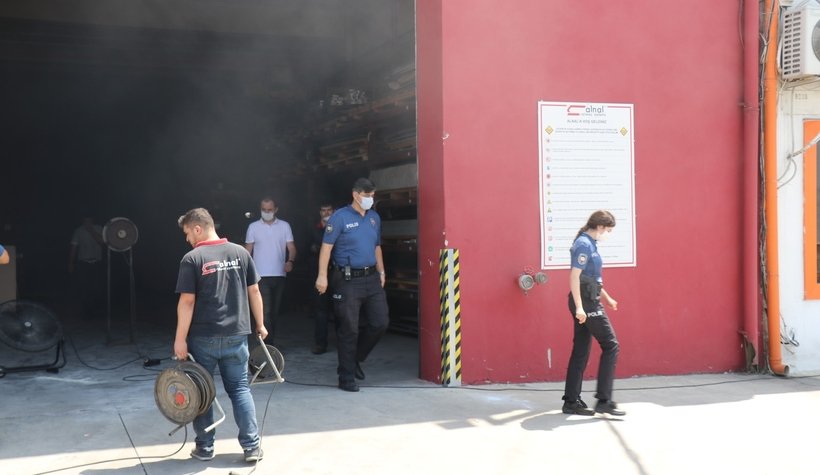 Fabrikada korkutan yangın