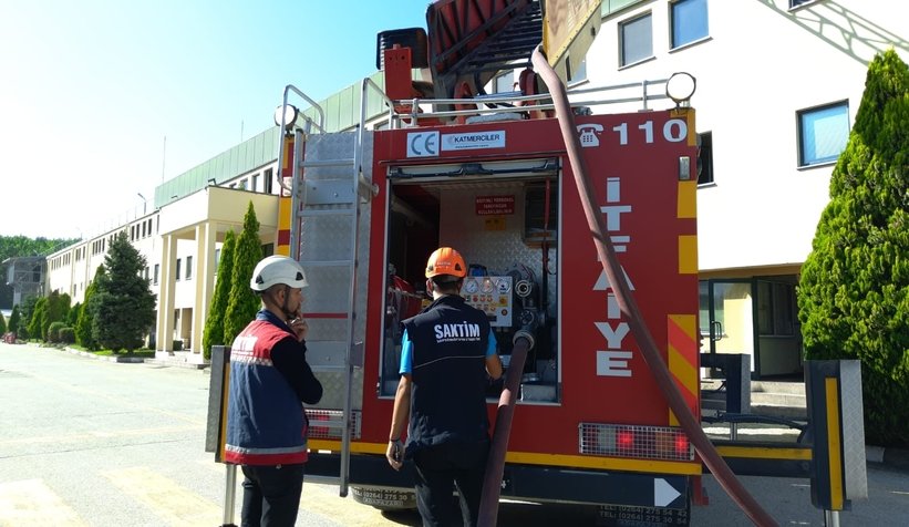 Fabrikada yangın paniği