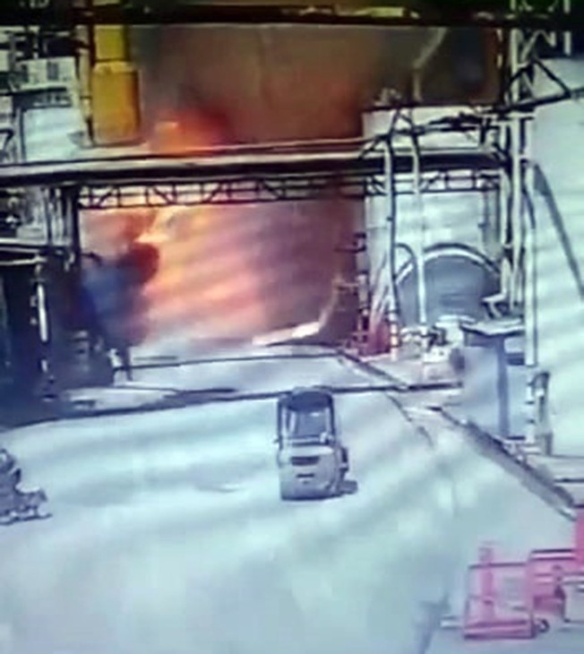 Fabrikadaki buhar kazanı işte böyle patlamış