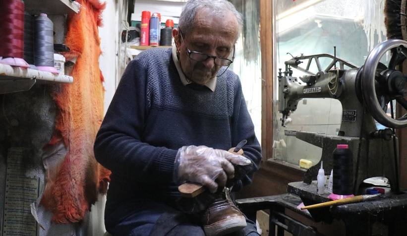 Fabrikasyona direniyor