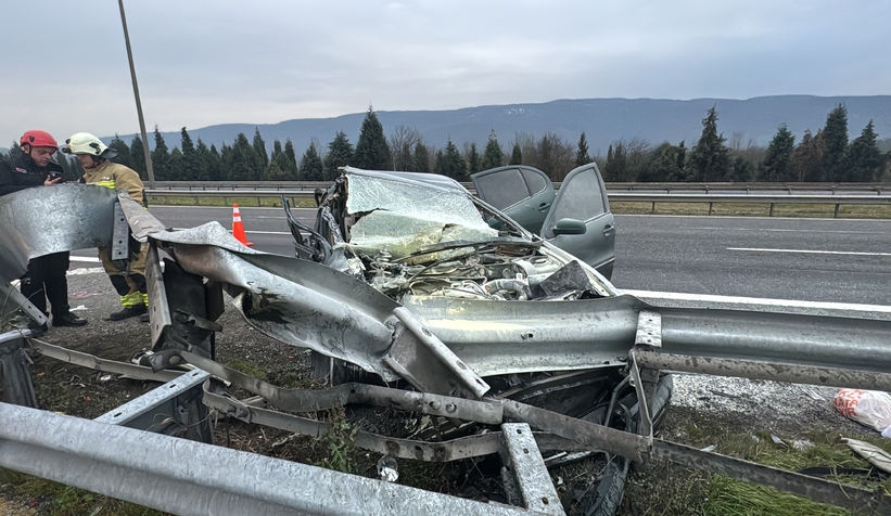 Feci kaza sonrası Sakarya'ya getirilen baba ve kızı hayatını kaybetti