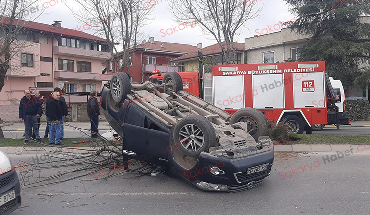 Feci kaza: Takla atıp karşı yöne düştü
