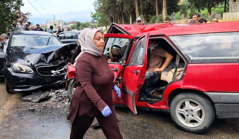 Feci kazada 1 kişi öldü, 4 kişi yaralandı