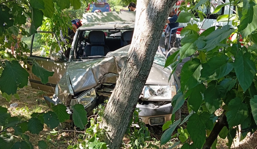 Feci kazada 2 kişi yaralandı