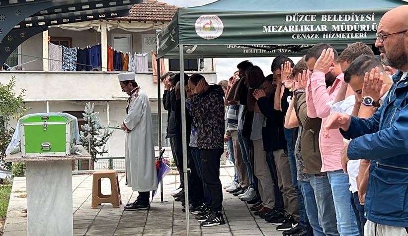 Feci kazada can veren gençler son yolculuğuna uğurlandı