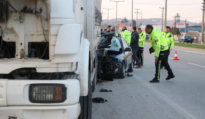 Feci kazada dede öldü, torunu ağır yaralı