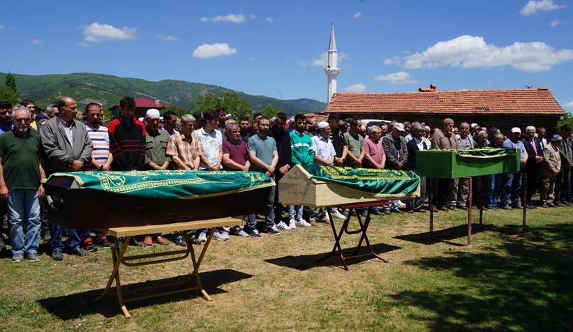 Feci kazada ölen şehit yakınları son yolculuğuna uğurlandı