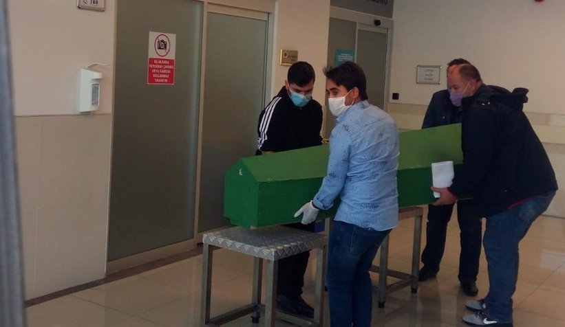 Feci ölüm, falezlerden düşen 3 çocuk annesi öldü