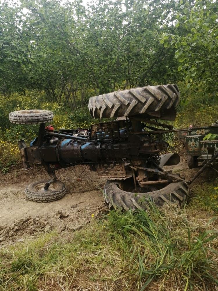 feci-son-traktor-altinda-kaldiunvqq2hnr3
