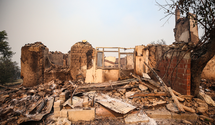 Felaketi yaşayan köyden dehşete düşüren fotoğraflar