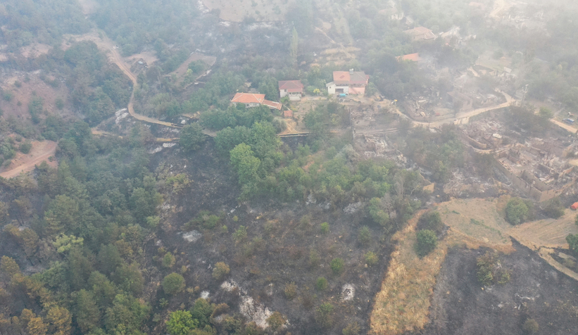 Felaketi yaşayan köyden dehşete düşüren fotoğraflar