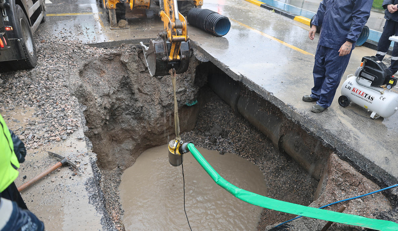 Ferizli’nin içme suyu hattı için Büyükşehir seferber oldu