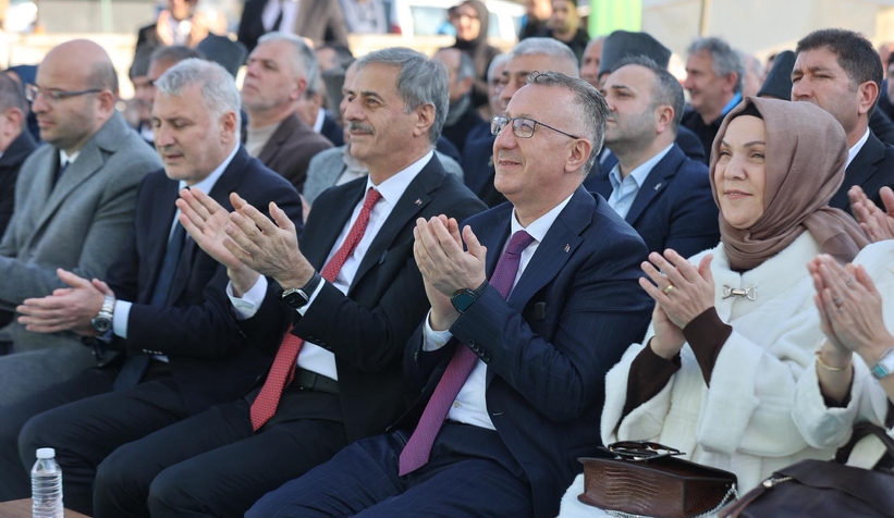 fest-burada-2025-kis-festivali-basladicurzquw5v2