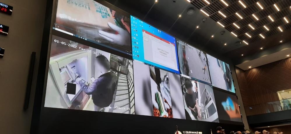 FETÖ'nün mali yapılanmasına 59 ilde operasyon: 543 gözaltı