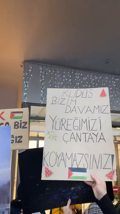 filistin-atkisi-ile-avm-ye-alinmadiv29vzedmse