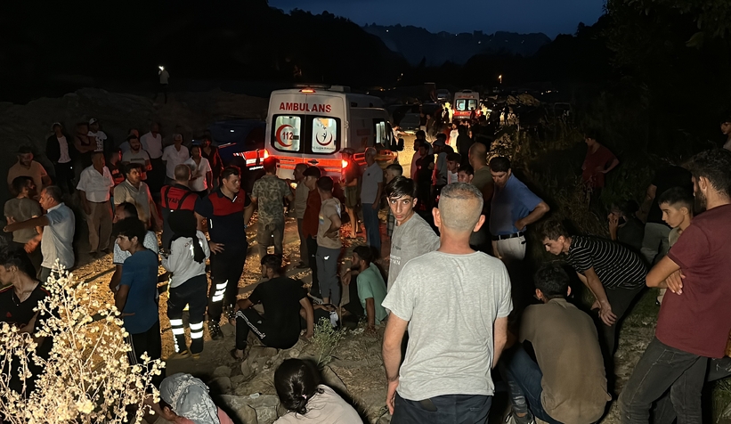 Fındık işçileri kaza yaptı: 13 yaralı