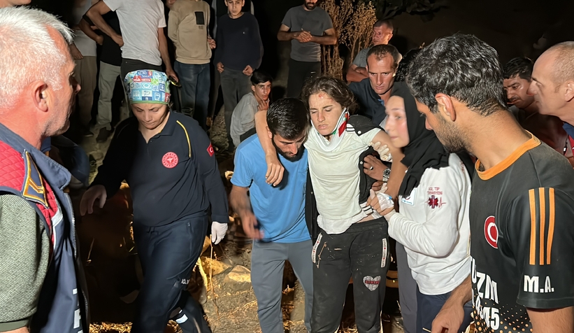 Fındık işçileri kaza yaptı: 13 yaralı