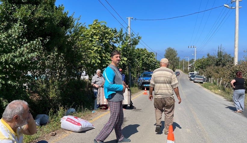  Fındık işçilerini taşıyan patpat devrildi: 5 yaralı