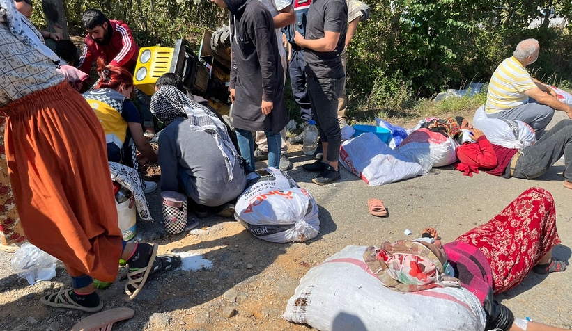  Fındık işçilerini taşıyan patpat devrildi: 5 yaralı