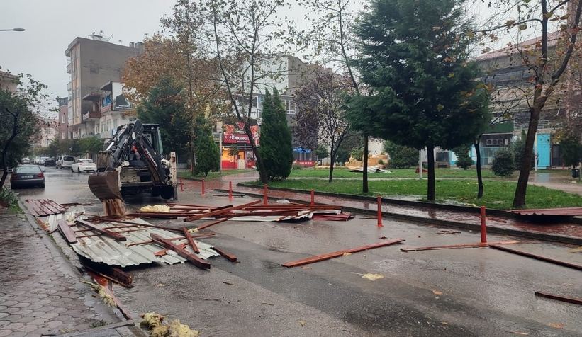 firtina-sakarya-yi-vurduelfttvrasd