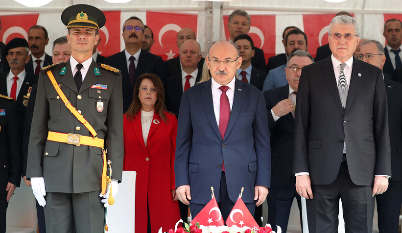 Fotoğraflarla 100. yıl coşkusu