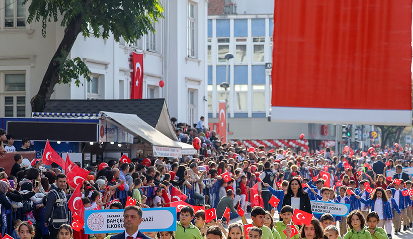 Fotoğraflarla 100. yıl coşkusu