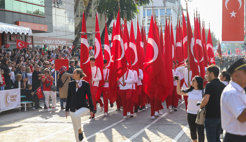 Fotoğraflarla 100. yıl coşkusu