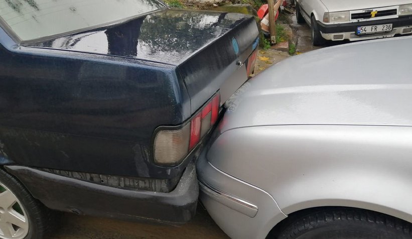 Freni boşalan kamyon, 6 aracı biçti