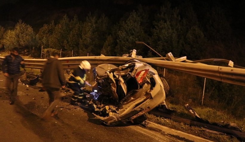 Freni patlayan kamyon dehşet saçtı
