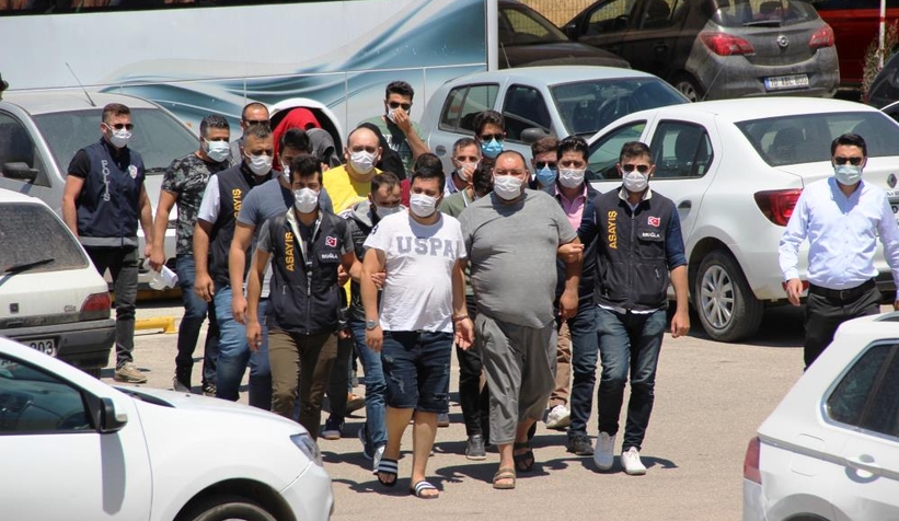 fuhus-cetesinin-aylik-geliri-4-milyonngixqnnwrh