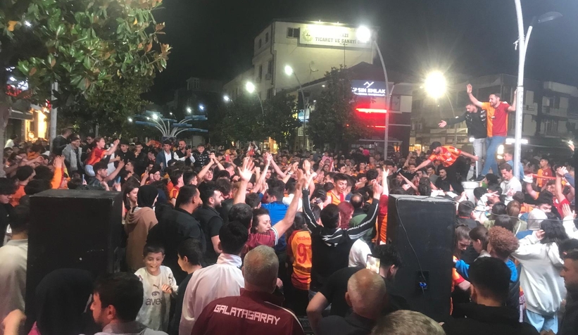 galatasaray-in-siyonlugu-sakarya-da-kutlandimvd0mzrpof