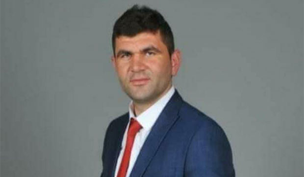 Garajı delen yorgun mermi araca isabet etti