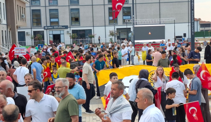 Gazze ve Doğu Türkistan için tek Yürek: Akyazı’da vicdan yürüyüşü