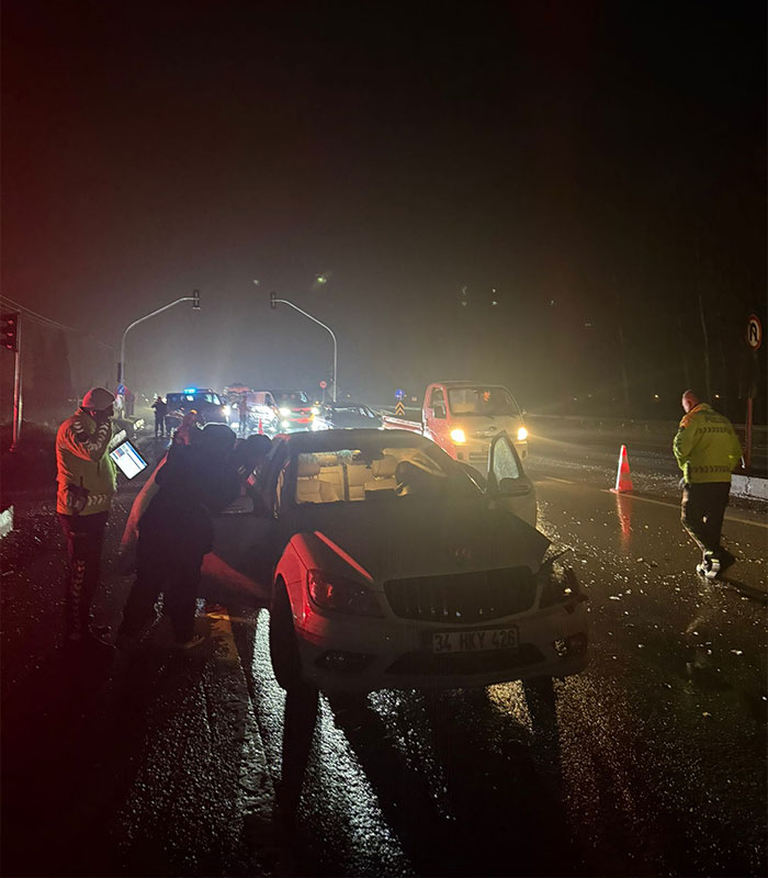 Gebeş'de kaza; Yaralılar var