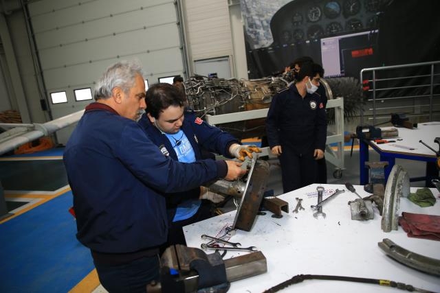 Geleceğin uçak mühendisleri Sakarya'da yetişiyor