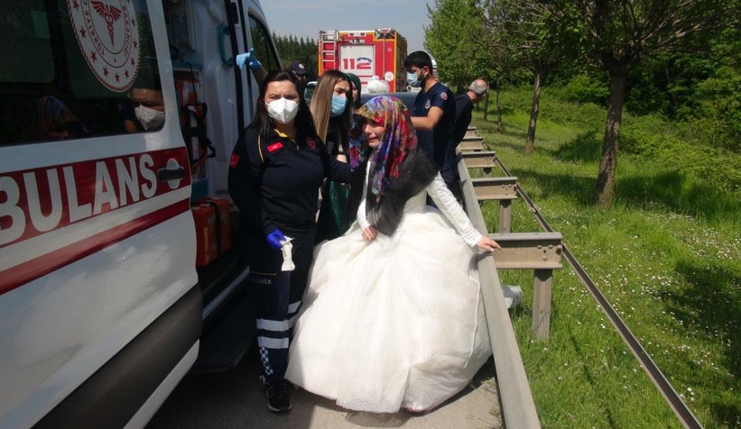 gelin-ve-damat-kazada-yaralandiovzcmk9tcy