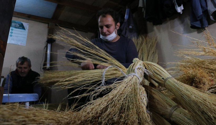 Gelişen teknolojiye direnen meslek, süpürgecilik