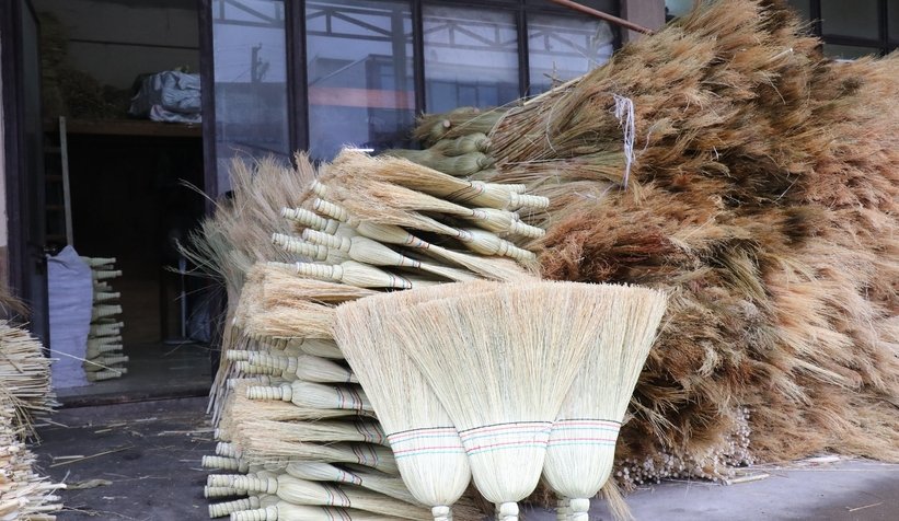 Gelişen teknolojiye direnen meslek, süpürgecilik