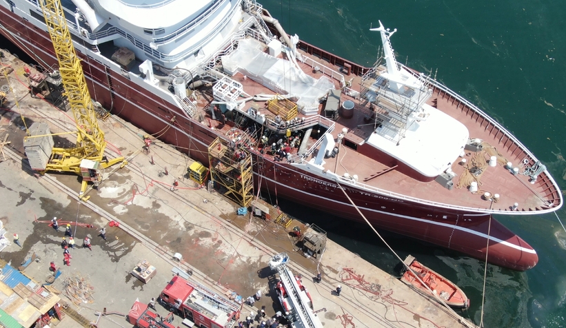 Gemide yangın: 2'si ağır 4 yaralı